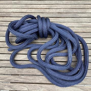 Zeer flexibel meertouw 9,60 m diam. 18 mm beschikbaar voor biedingen