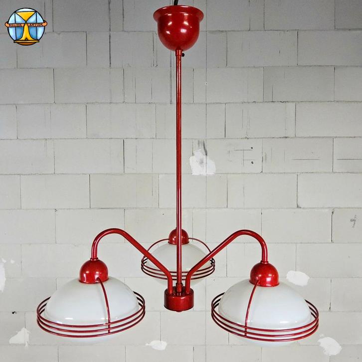Lampe suspendue et lustre vintage de l'ère spatiale rouge (s, Antiquités & Art, Antiquités | Éclairage, Enlèvement ou Envoi