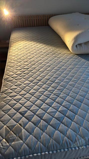 Matras 160 beschikbaar voor biedingen