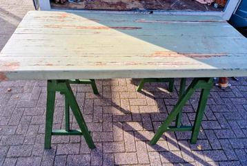 Authentieke werkbank bakkerstafel  beschikbaar voor biedingen