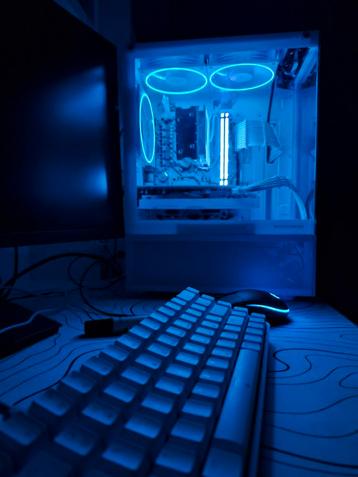 RTX witte gaming pc (perfect voor starter), Enlèvement, Comme neuf