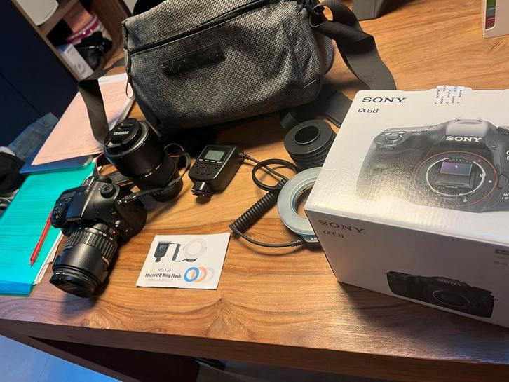 Fototoestel sony alfa 68 met vele toebehoren, Audio, Tv en Foto, Fotocamera's Digitaal, Gebruikt, Spiegelreflex, Sony, Ophalen