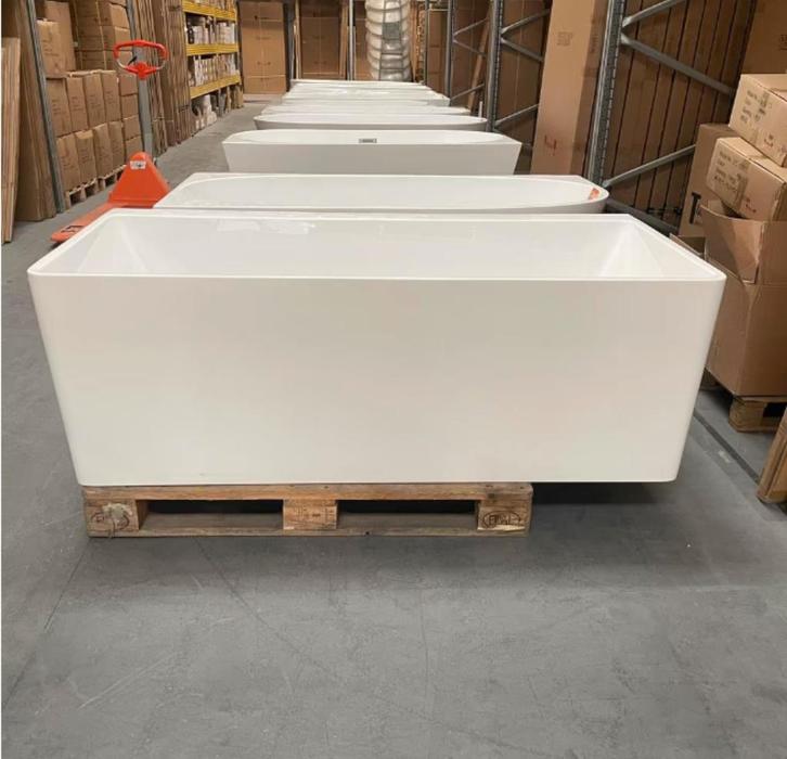 Half vrijstaand bad 170/80/60 nr58, Doe-het-zelf en Bouw, Sanitair, Nieuw, Bad, Ophalen