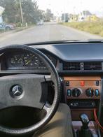 Mercedes 200 diesel, Auto's, 4 deurs, Zwart, Bruin, Leder