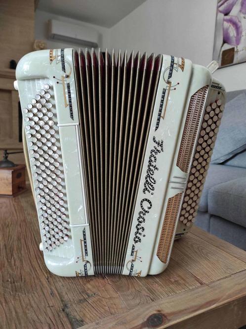 Accordéon Fratelli Grosio Chromatique, Muziek en Instrumenten, Accordeons, Gebruikt, Knopaccordeon, 60-bas, Ophalen