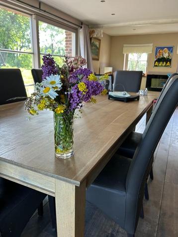 Table de salle à manger à vendre