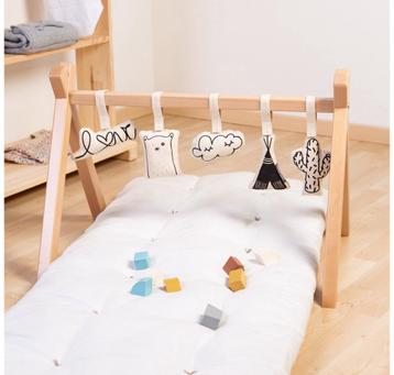 Houten speelboog Childhome beschikbaar voor biedingen