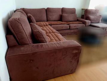 Loungebank/hoekbank te koop – comfy & makkelijk schoon  beschikbaar voor biedingen