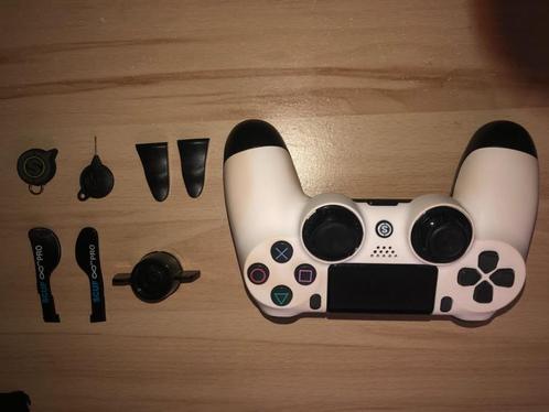 Mannette SCUF Infinity4PS Pro 5 (comme neuf)., Games en Spelcomputers, Spelcomputers | Sony Consoles | Accessoires, Zo goed als nieuw