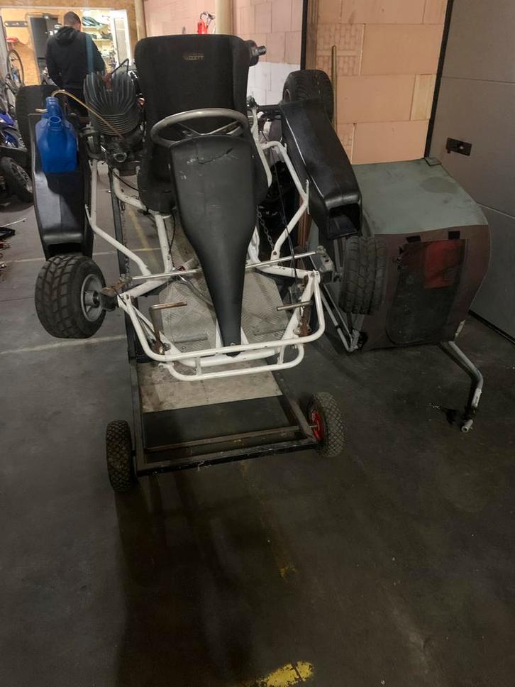 Kart 125 cc 2 t, Sport en Fitness, Karting, Zo goed als nieuw, Kart, Ophalen