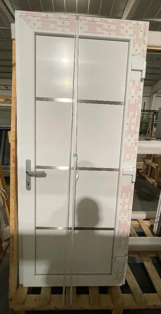 ALU En PVC Deuren, PRIJS OVEREEN TE KOMEN!!, Doe-het-zelf en Bouw, Deuren en Vliegenramen, Zo goed als nieuw, Buitendeur, 200 tot 215 cm