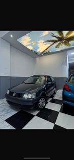 Volkswagen Polo 1.4 Benzine - Jaar 2000 - 3 deuren, Auto's, Voorwielaandrijving, Elektrische ramen, Stof, 4 cilinders