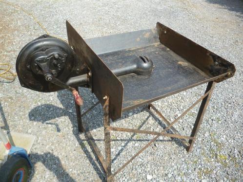 FORGE + SUPPORT DEMONTABLE ET PLIABLE pour FORGERON, Doe-het-zelf en Bouw, Gereedschap | Handgereedschap, Gebruikt, Ophalen