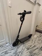 Ninebot kickscooter F25E II Powered by Segway - E-step, Fietsen en Brommers, Steps, Ophalen, Zo goed als nieuw