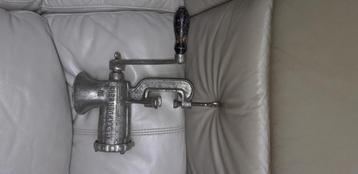 vleesmolen Alexanderwerk beschikbaar voor biedingen