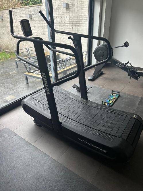 VirtuFit Pro Elite HiiT Running - Loopband -, Sport en Fitness, Fitnessmaterialen, Zo goed als nieuw, Benen, Ophalen