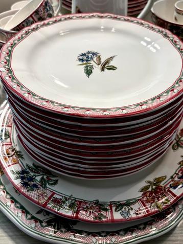 Assiette plate Gien France « Jardin Imaginaire » beschikbaar voor biedingen