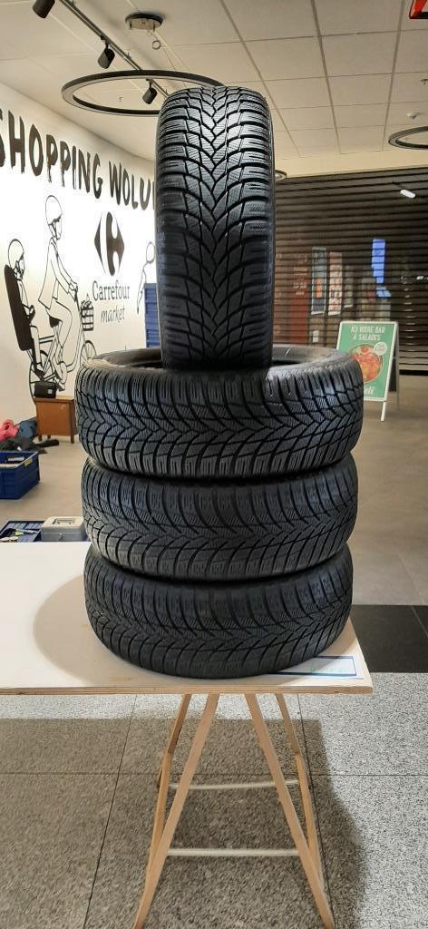 4 Winterbanden Lassa Snoways 4 195/55 R16, Auto-onderdelen, Banden en Velgen, Band(en), Winterbanden, 16 inch, 195 mm, Personenwagen