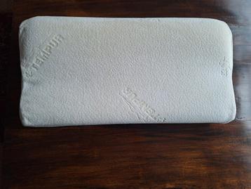 Tempur kussen beschikbaar voor biedingen