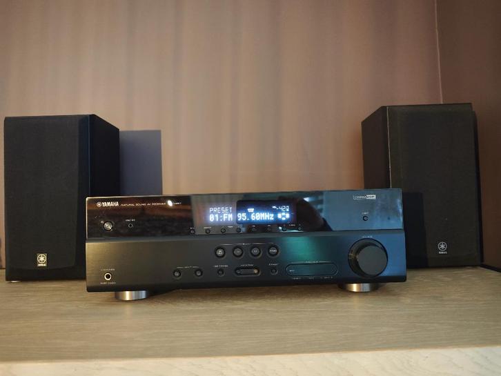 Yamaha RX-V467 zwarte thuisbioscoopversterker, Audio, Tv en Foto, Versterkers en Ontvangers, Gebruikt, 5.1, 60 tot 120 watt, Yamaha