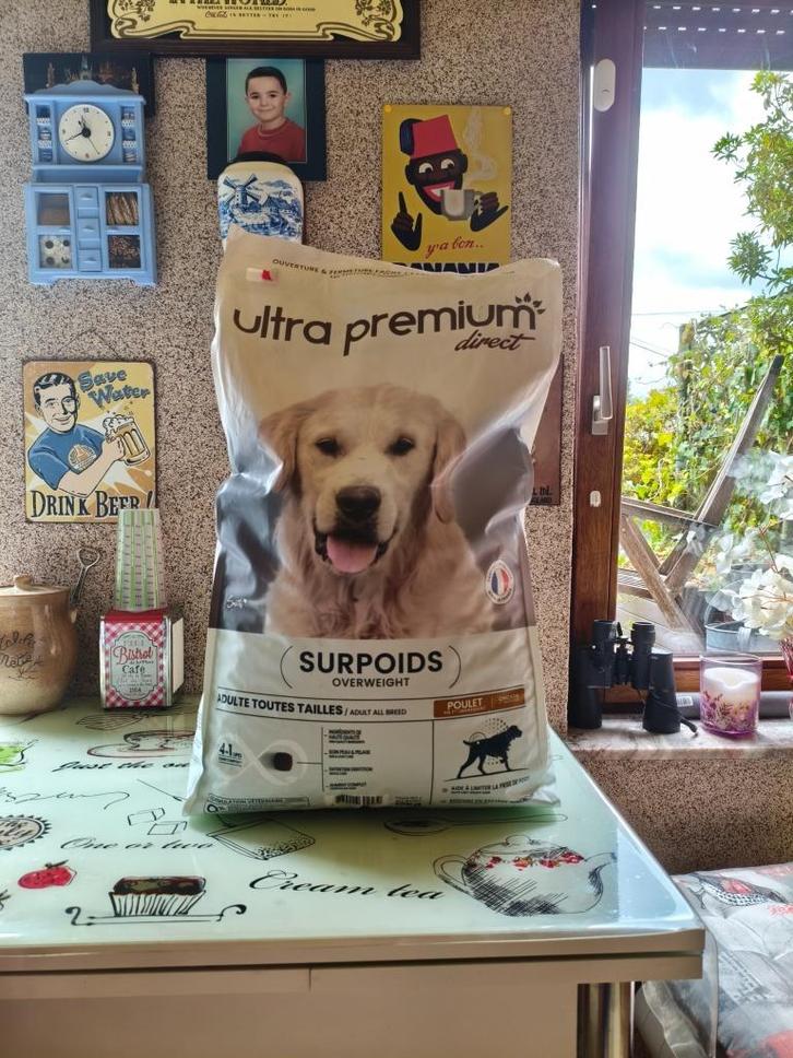 Ultrapremium 12 kg NIEUW en VERZEGELD, gesteriliseerd of met, Dieren en Toebehoren, Hondenvoerbakken en Drinkbakken, Nieuw, Ophalen