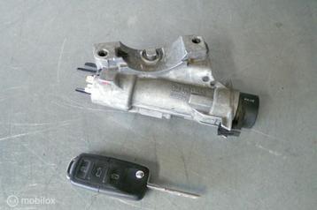 Contactslot + sleutel 4B0905851C Seat Ibiza 6J('08-'17) beschikbaar voor biedingen