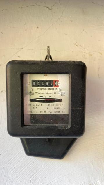 Retro kwh teller beschikbaar voor biedingen