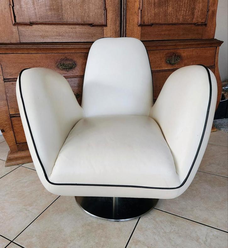 Design draaifauteuil "Pinto" van Topform, Maison & Meubles, Fauteuils, Comme neuf, Cuir, 75 à 100 cm, 75 à 100 cm, Enlèvement