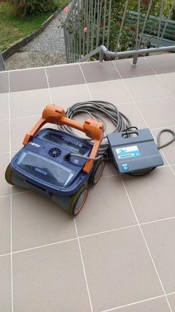 AstralPool Max+5 zwembadrobot beschikbaar voor biedingen