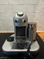 Nespresso koffiemachine met melkschuimer, Réservoir d'eau amovible, Dosettes et capsules de café, Utilisé, 10 tasses ou plus