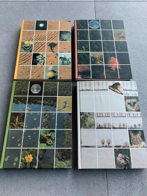 Artis Historia boeken de 4 seizoenen, Boeken, Natuur, Zo goed als nieuw, Ophalen