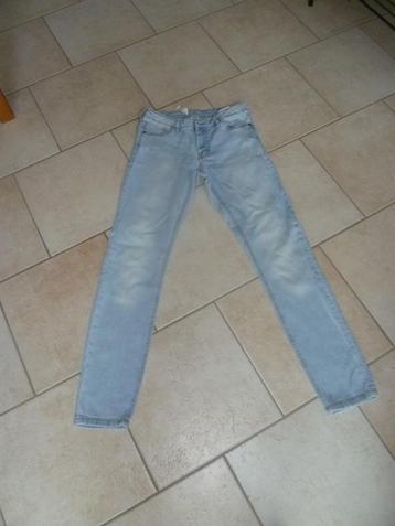 jeans bleu ciel taille 34