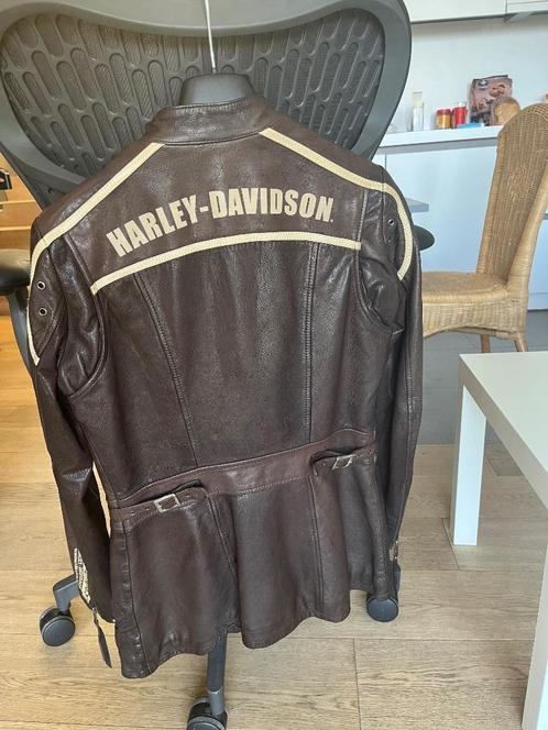 Veste en cuir Harley-Davidson femme | Taille M | comme neuf, Motos, Vêtements | Vêtements de moto, Manteau | cuir, Femmes, Seconde main