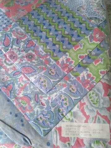 Blauw dekbedovertrek 240/200  BLAUW 2PERS beschikbaar voor biedingen