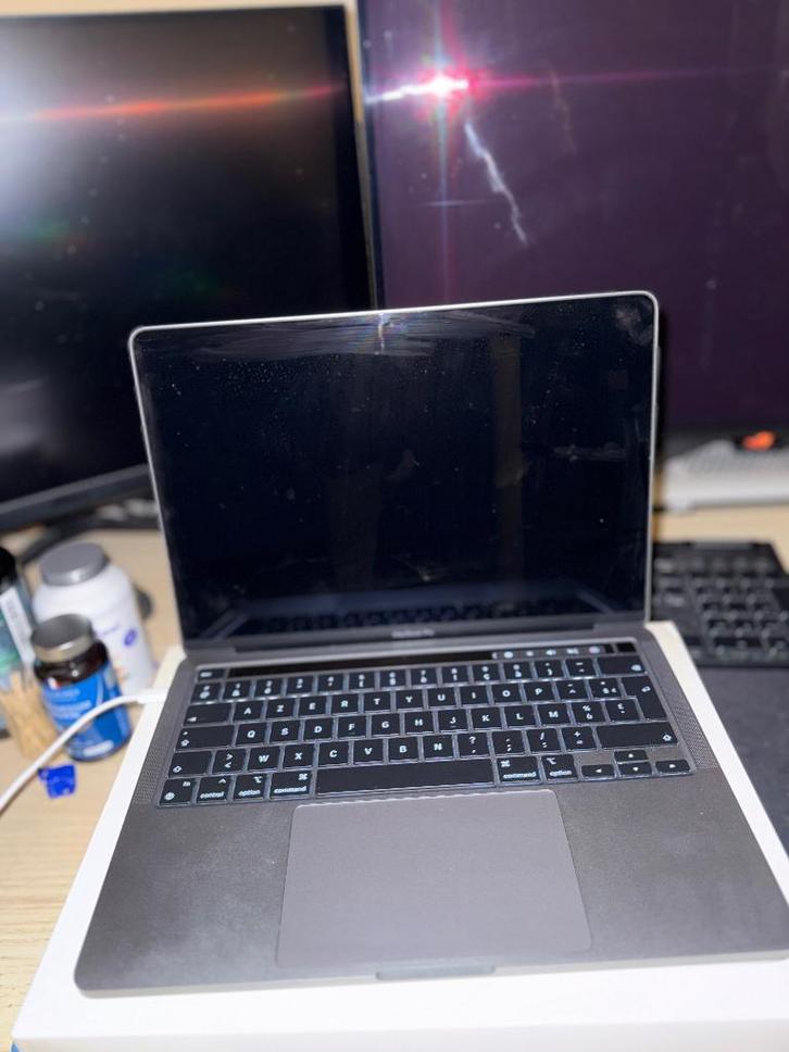 MacBook Pro 13” Apple M2 — 8 GB RAM 256 GB SSD 95% batterij, Computers en Software, Apple Macbooks, Zo goed als nieuw, MacBook