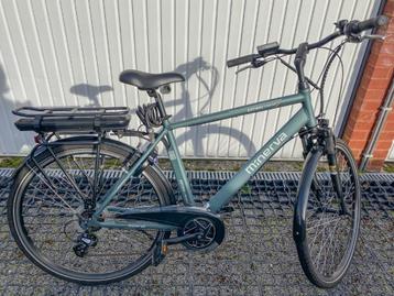 Elektrische Fiet Heren en vrouwenfiets perfecte staat beschikbaar voor biedingen
