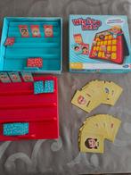Wie is het? Hasbro, Hobby en Vrije tijd, Ophalen of Verzenden, Zo goed als nieuw, Reisspel