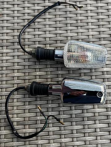 2 Knipperlichten chroom/transparant, universeel, E-keurmerk beschikbaar voor biedingen