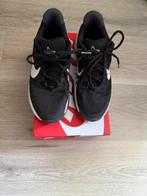Te koop sportschoenen nike, Ophalen, Zo goed als nieuw, Hardloopschoenen, Nike