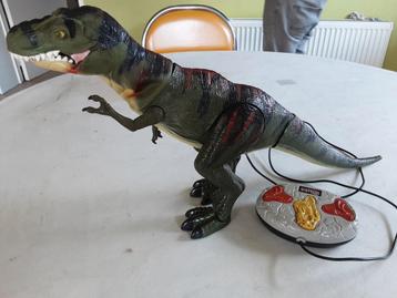 Grote dinosaurus zie beschrijving  beschikbaar voor biedingen