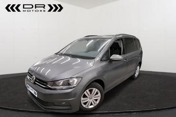 Volkswagen Touran 1.5 TDI TRENDLINE - NAVI - 7 PL - DAB - A beschikbaar voor biedingen