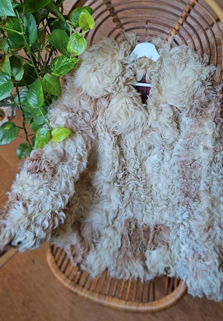 Vintage 70s Mongoolse Afghaanse lammy schapenvacht jas, Kleding | Dames, Jassen | Winter, Zo goed als nieuw, Maat 38/40 (M), Beige
