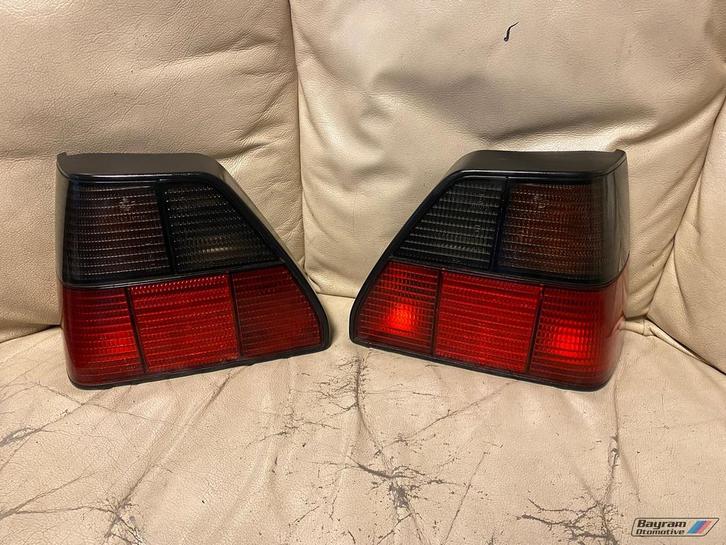 VW Golf GTI achterlichten Hella G60 golf 2 mk2 origineel 16v, Autos : Pièces & Accessoires, Éclairage, Volkswagen, Utilisé, Enlèvement ou Envoi