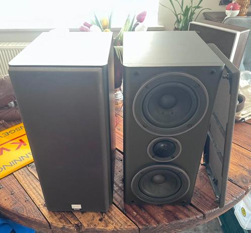 Sharp luidsprekers type cp-uh10 in goede staat, Audio, Tv en Foto, Luidsprekerboxen, Front, Rear of Stereo speakers, 60 tot 120 watt