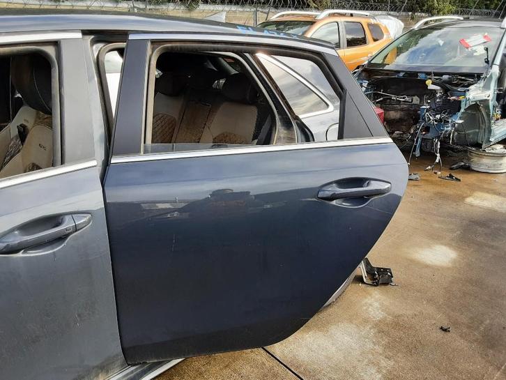 PORTIER LINKS ACHTER Kia Ceed (CDB5 / CDBB) (01-2018/-), Auto-onderdelen, Carrosserie, Deur, Kia, Achter, Links, Gebruikt