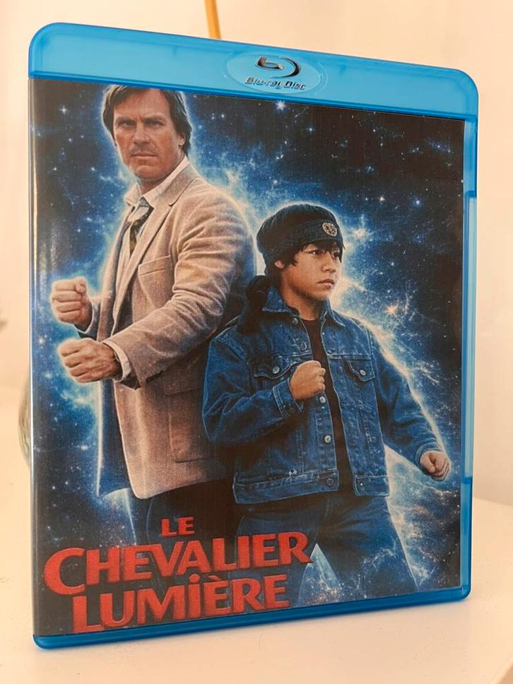 Le chevalier lumière - L’intégrale de la série en vf, Cd's en Dvd's, Blu-ray, Zo goed als nieuw, Verzenden