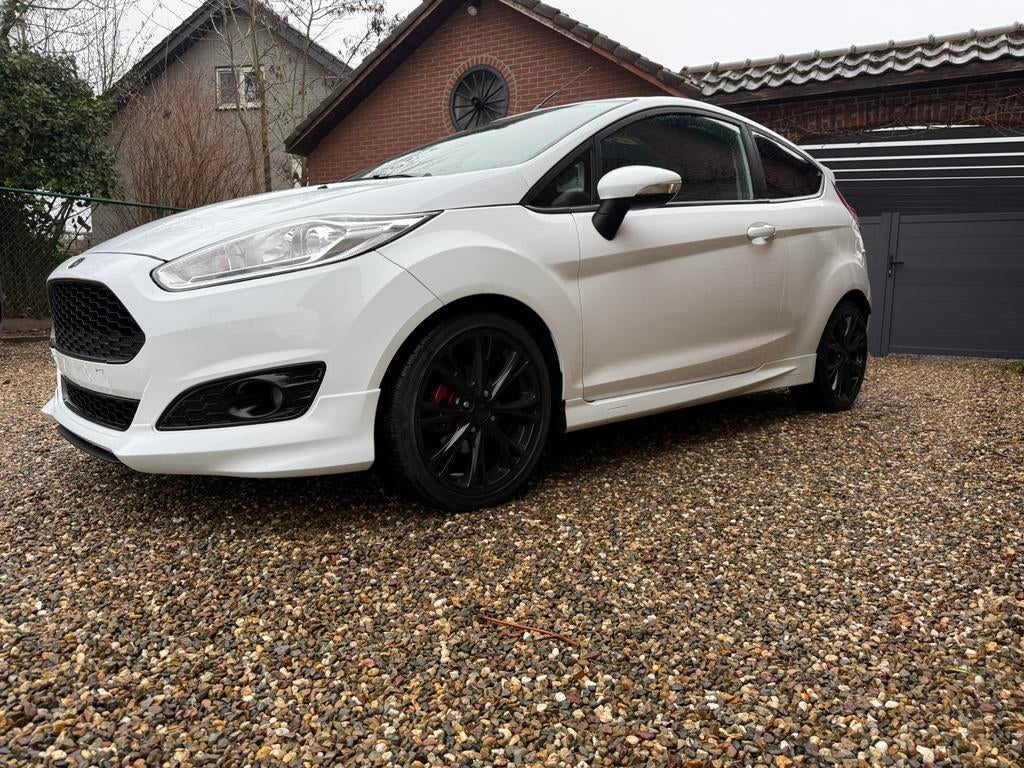 Ford fiesta st-line gekeurd voor verkoop