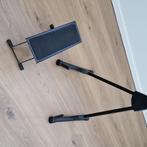 Staander en voetstuk voor gitaar, Muziek en Instrumenten, Standaarden, Ophalen of Verzenden, Gitaar