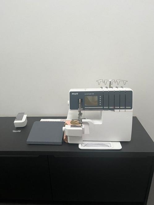 Pfaff Coverlock 4.0, Hobby en Vrije tijd, Naaimachines en Toebehoren, Zo goed als nieuw, Lockmachine, Pfaff, Ophalen