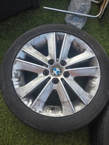 BMW 17" velgen + versleten banden – 205/50 R17 beschikbaar voor biedingen